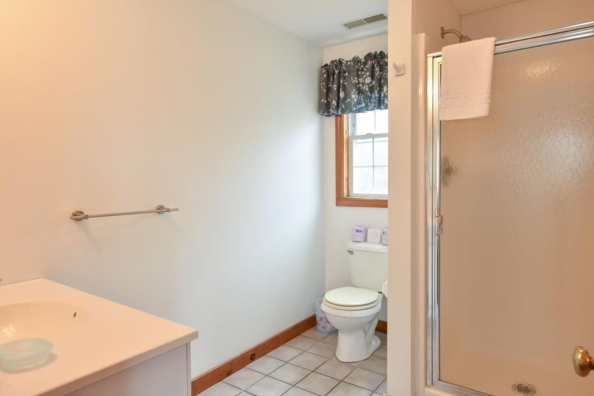 12216 - Beautiful Views Of Cape Cod Bay Access To Private Beach Easy Access To P-Town Truro Ngoại thất bức ảnh