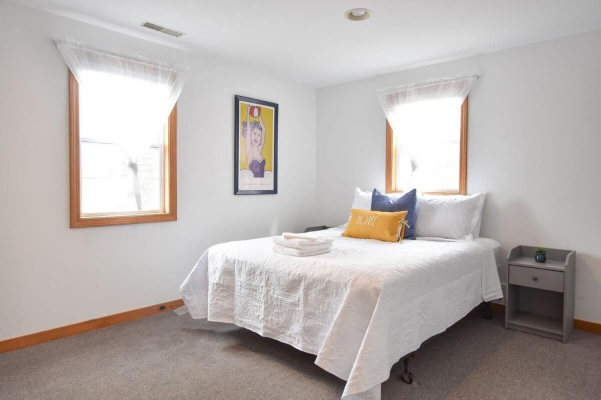 12216 - Beautiful Views Of Cape Cod Bay Access To Private Beach Easy Access To P-Town Truro Ngoại thất bức ảnh