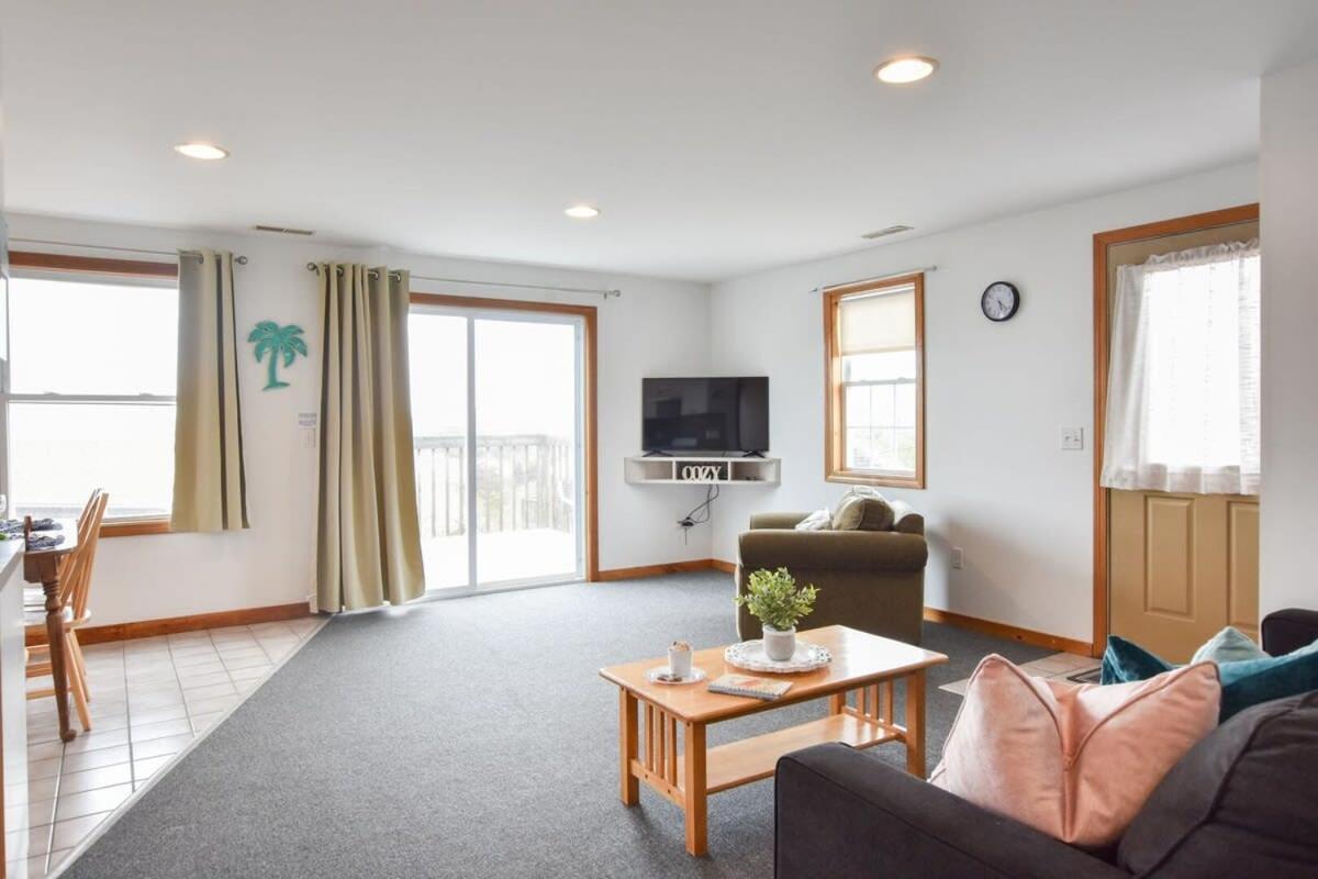 12216 - Beautiful Views Of Cape Cod Bay Access To Private Beach Easy Access To P-Town Truro Ngoại thất bức ảnh
