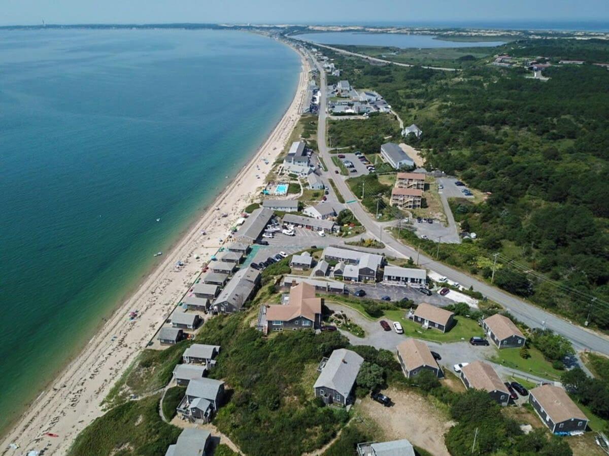 12216 - Beautiful Views Of Cape Cod Bay Access To Private Beach Easy Access To P-Town Truro Ngoại thất bức ảnh